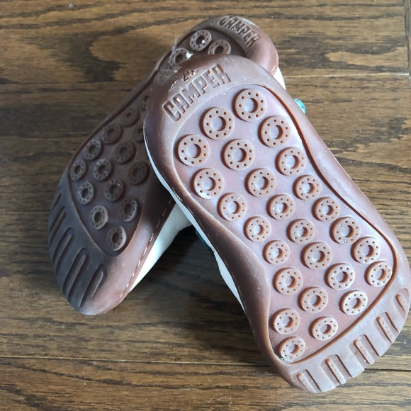 Toddler bunny Camper shoes - Picture 3 of 7